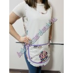 Fehér lapköpeny – lila sellős