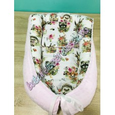 Babafészek - erdő állatkái virággal + pihe-puha rózsaszín minky