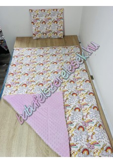 Rózsaszín szivárványos-csillagos prémium ágynemű 