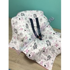 Babahordozó pléd - rózsaszín-szürke állatos