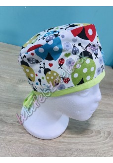 Műtős sapka - színes katicás Műtős sapka - színes katicás